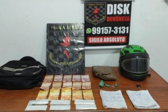 Ocorrência foi registrada na noite desta sexta-feira (16), após abordagem ao suspeito em via pública - Foto: Polícia Militar/divulgação