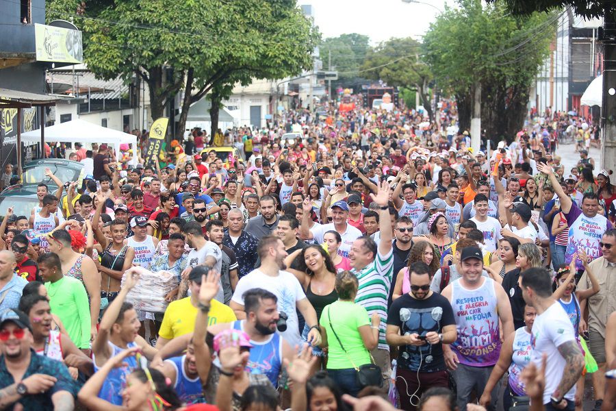Passagem do bloco seria na terça-feira (13), mas foi adiada por conta da situação de emergência na cidade após chuvas fortes e alagamentos - Foto: Marcelo Loureiro