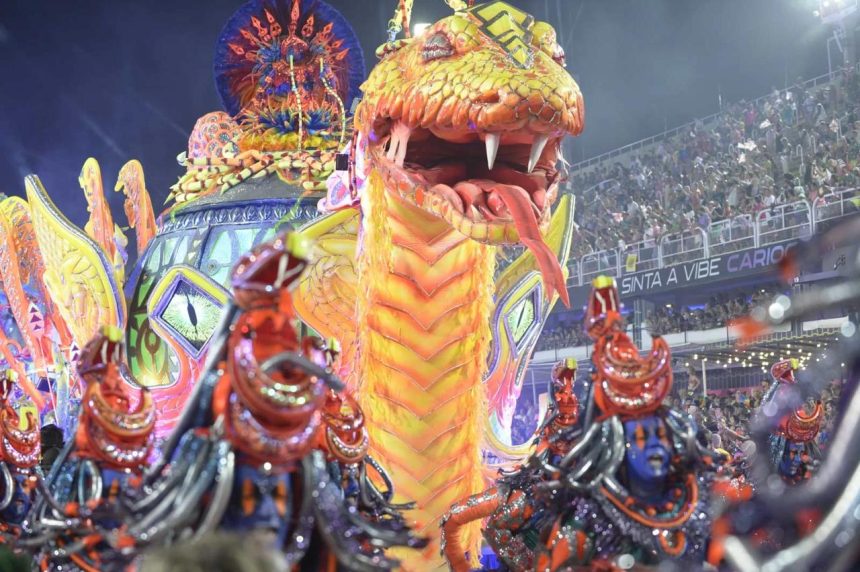 Apuração nesta quarta-feira (14/2) declarou a escola de samba Viradouro como campeã do Carnaval 2024 no Rio de Janeiro - Foto: Marco Terranova | Riotur