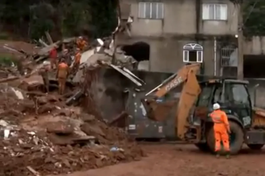 MG tem alerta de risco para novos temporais; 23 morreram após chuvas