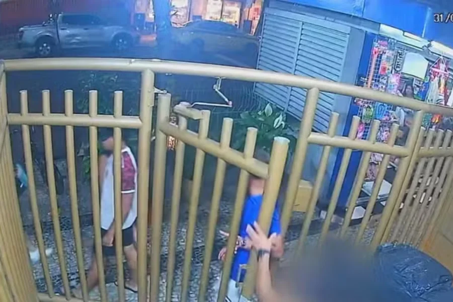 Colégio desligará alunos acusados de estupro coletivo no Rio