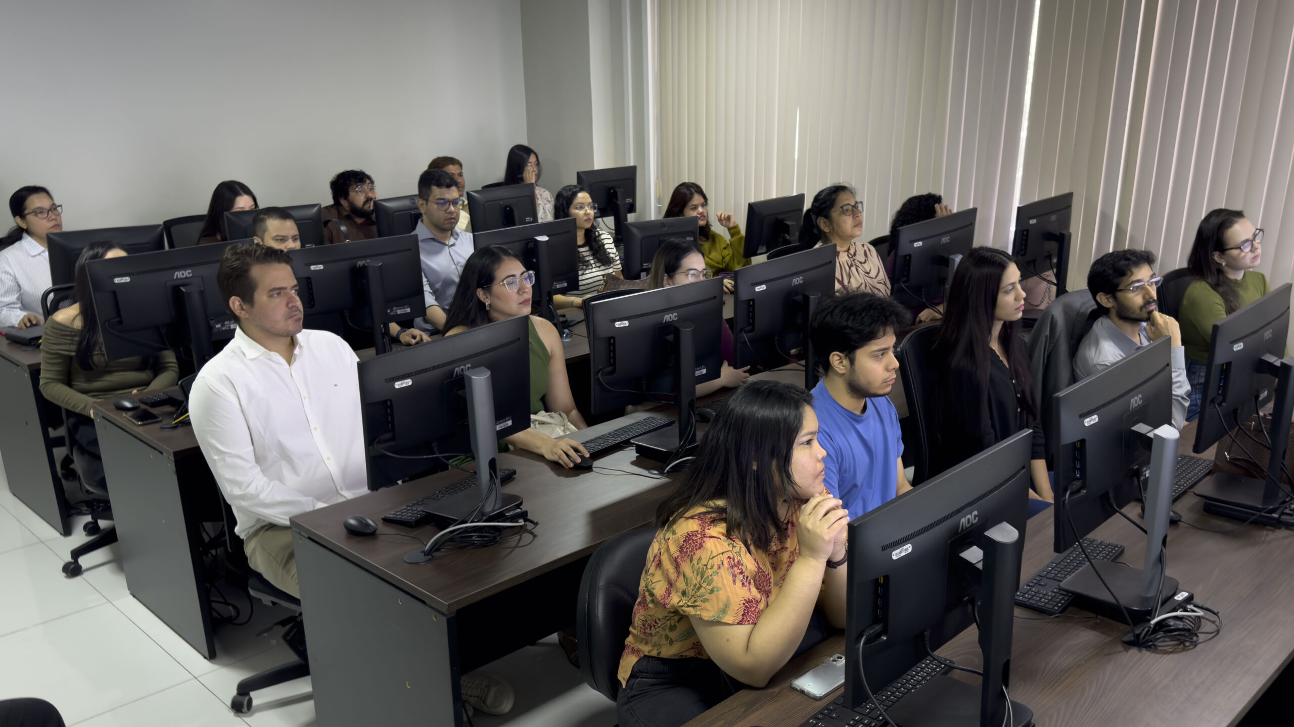 Aprimoramento técnico: TJAP capacita novos residentes jurídicos para atuação em sistemas processuais